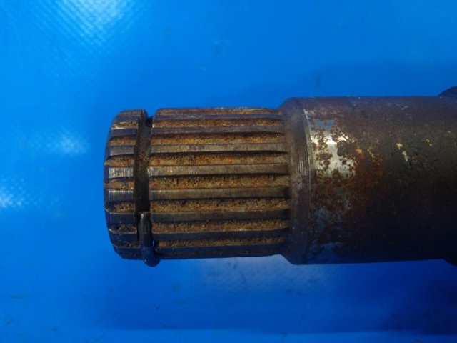 TOYOTA 4341002850C Полуось (привод) передняя правая в наличии Черновцы