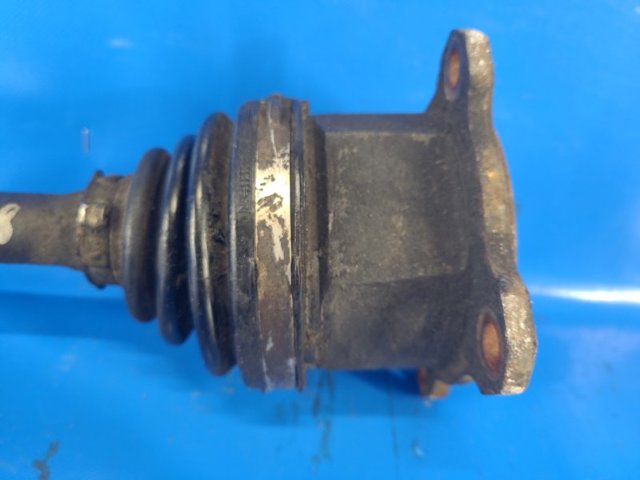 SUZUKI 4410165J00 Полуось (привод) передняя правая в наличии Черкассы