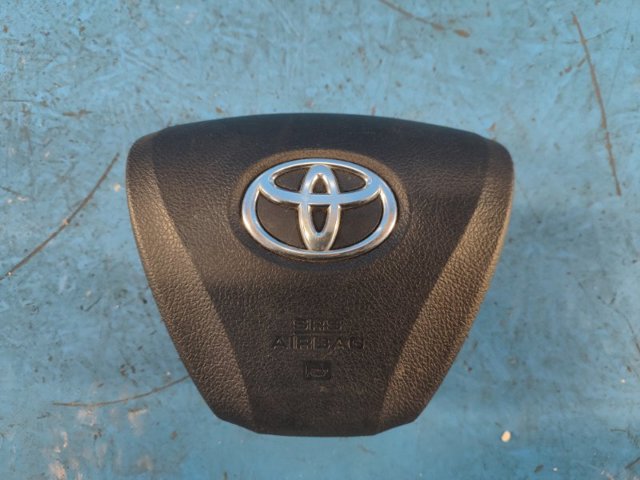 Подушка AIRBAG водительская 4513006430C0 TOYOTA