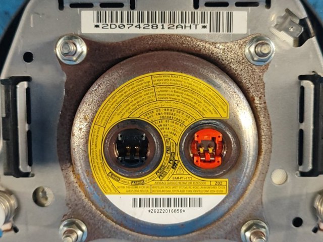 4513076010C0 TOYOTA Подушка безопасности водителя купить в Харьков