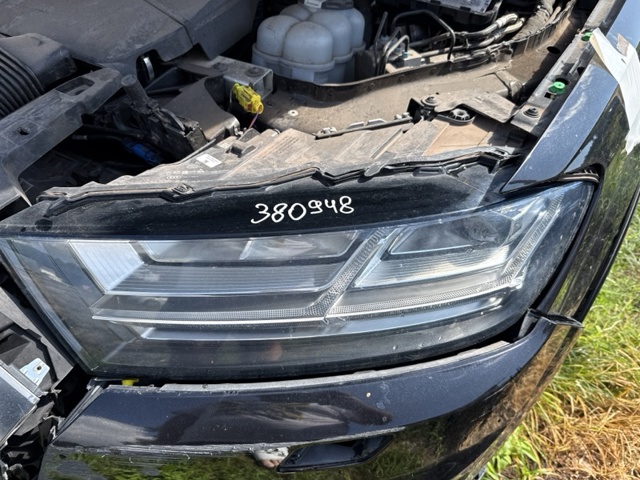 Фары 4M0941033B VAG