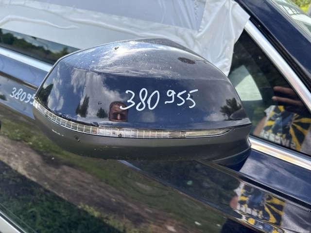 Зеркало заднего вида правое 4M1857410AP9B9 VAG