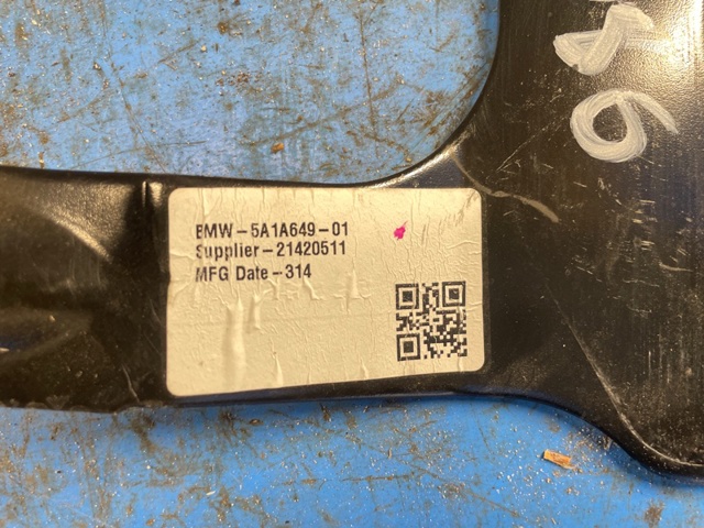 BMW 51125A1A649 в наличии Днепр