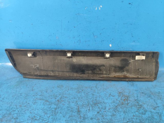 BMW 51137205781 Молдинг двери задней левой нижний в наличии Запорожье