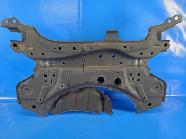Поперечина передней подвески 5120102102 TOYOTA