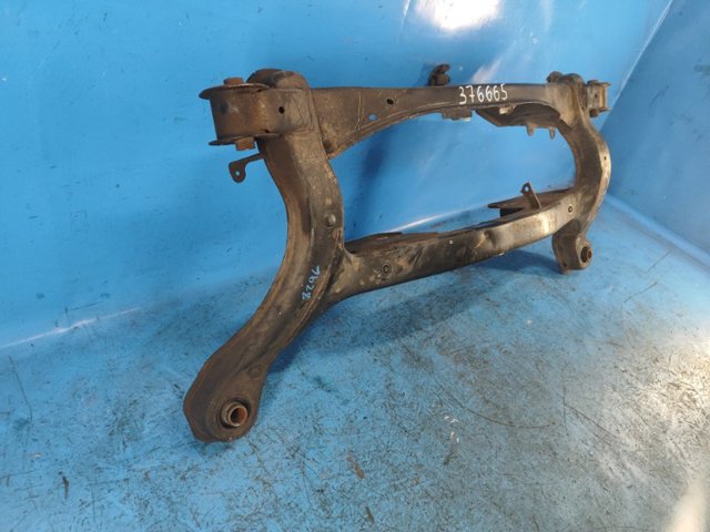 TOYOTA 512060T021 Балка задней подвески (подрамник) в наличии Украина