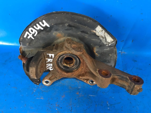 51210S5AJ30 Цапфа передняя правая купить Винница