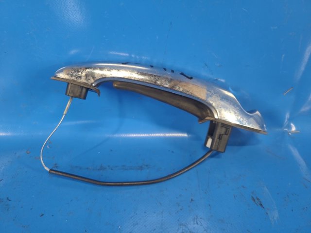 51217198472 BMW Ручка двери передней наружная правая купить в Кривой Рог