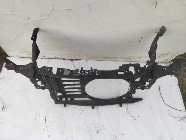 51717147912 BMW Рамка радиатора купить в Тернополь