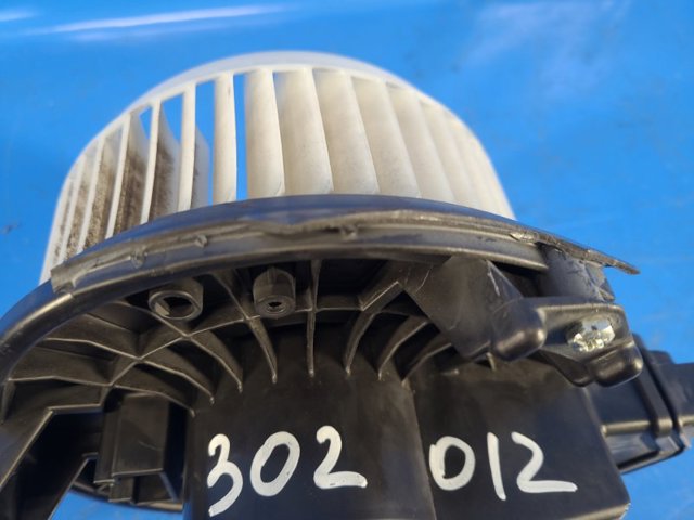 CHRYSLER 5191345AA Вентилятор печки в наличии Николаев