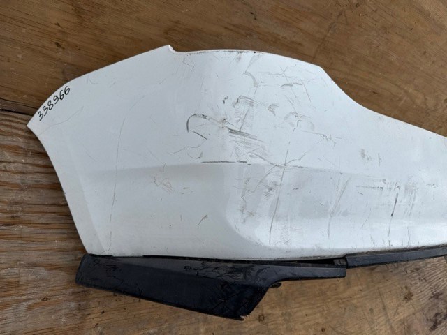 Бампер задний 5215947903 TOYOTA