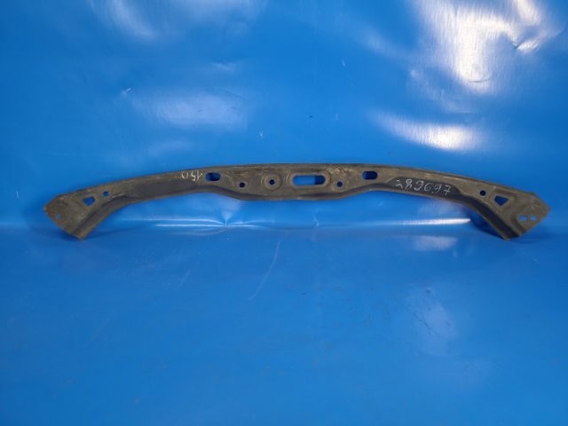 Кронштейн бампера переднего, центральный 5252160110 TOYOTA