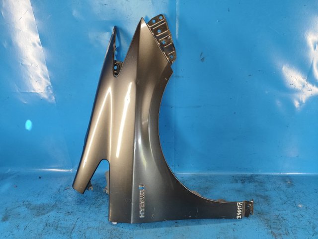 Переднее правое крыло 5380147050 TOYOTA