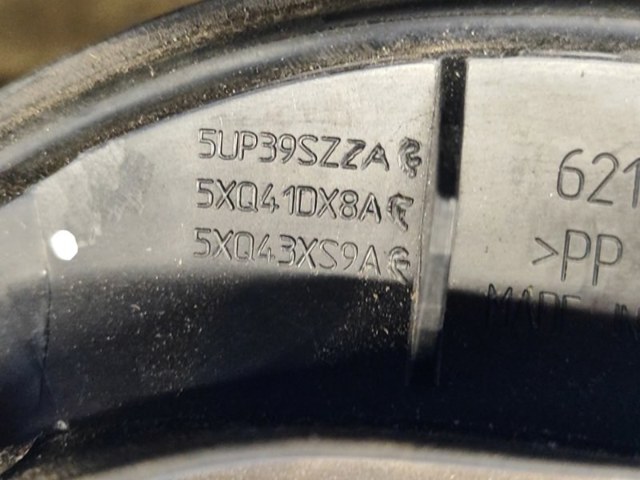 CHRYSLER 5UP39SZZAD в наличии Ровно