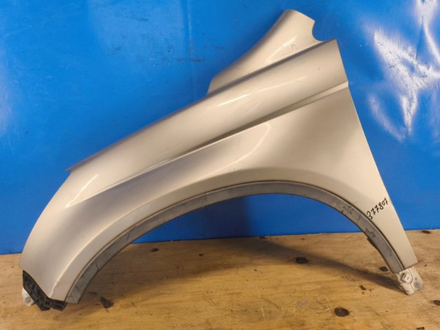 Переднее левое крыло 60261SWAA91ZZ HONDA