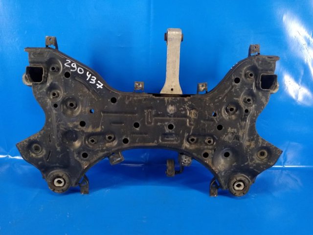 Балка передней подвески 62405D7150 HYUNDAI