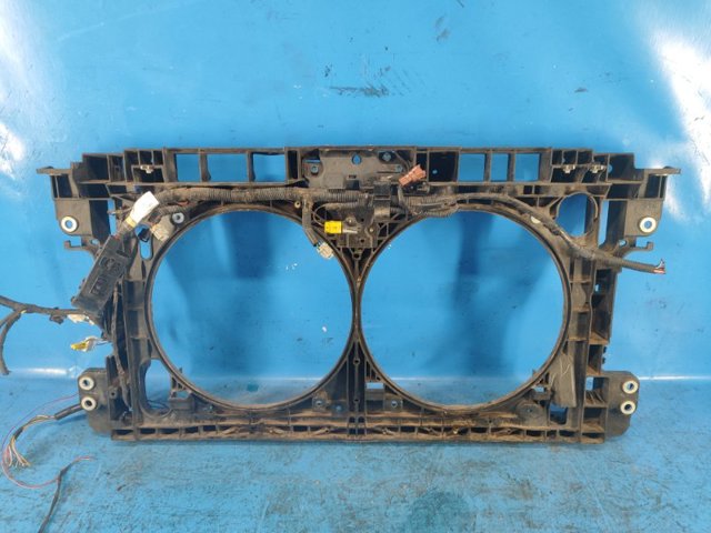 Укрепления для радиаторов 625009HS0A NISSAN