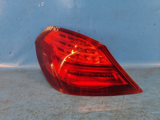 Задний левый стоп 63217210575 BMW