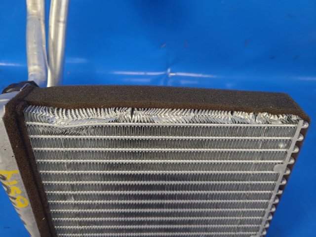 Радиатор отопителя 64113422666 BMW