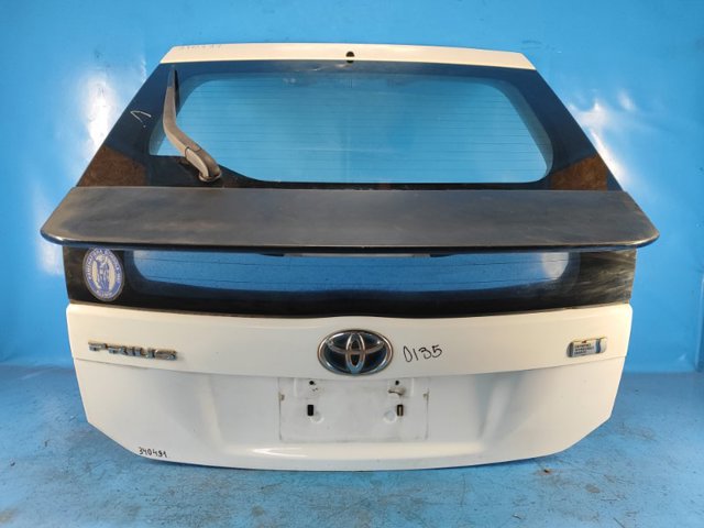 Дверь задняя багажная 6700547251 TOYOTA