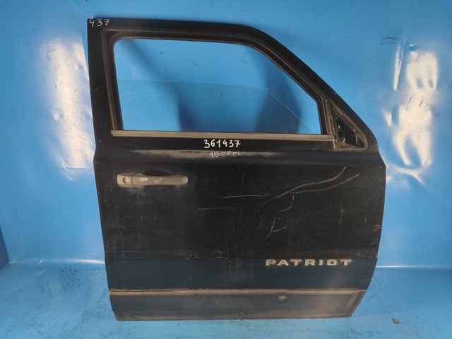 Пассажирская передняя дверь 68079390AD CHRYSLER