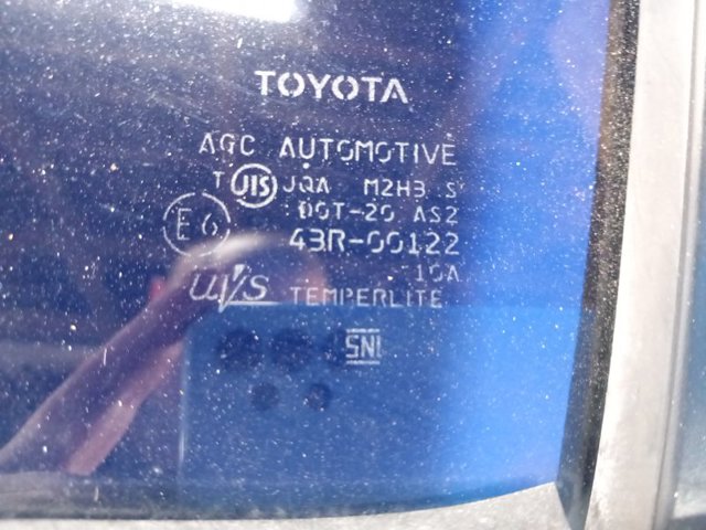 TOYOTA 6810447051 Стекло двери задней левой в наличии Украина