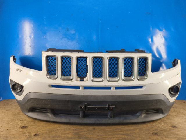 Кожух бампера переднего 68109861AC CHRYSLER