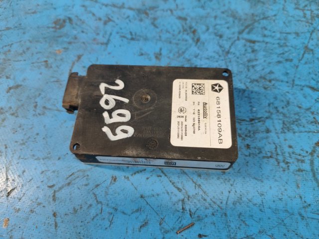 CHRYSLER 68158109AB в наличии Тернополь