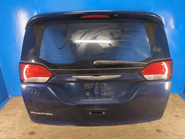 Задняя дверь 68227064AK CHRYSLER