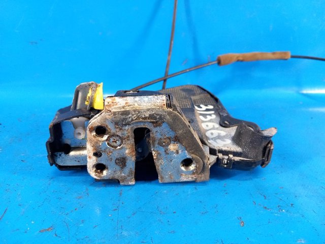 6904006180 TOYOTA Замок двери передней левой купить в Павлоград