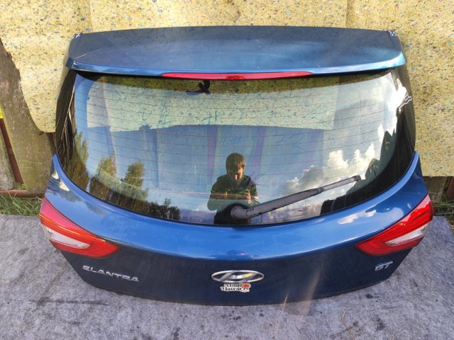Задняя ляда 73700A6000 HYUNDAI