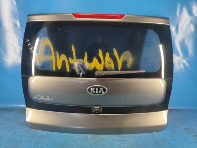 Дверь задняя багажная 73700B2000 HYUNDAI