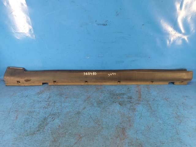 Накладка (молдинг) порога наружная левая 76851CG000 NISSAN