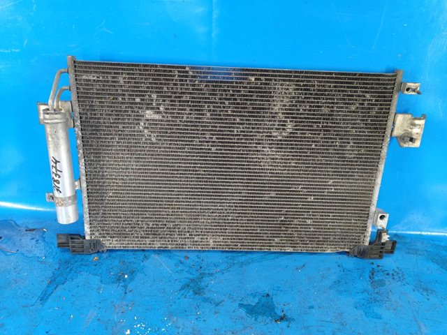 Конденсатор системы охлаждения 7812A204 MITSUBISHI