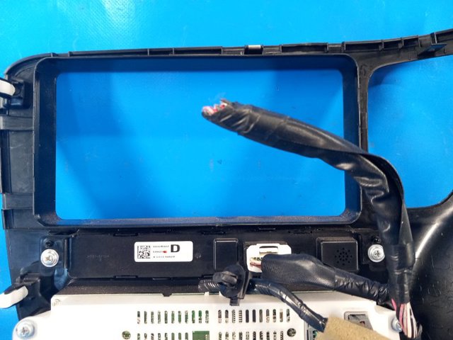 MITSUBISHI 8002B402 в наличии Хмельницкий