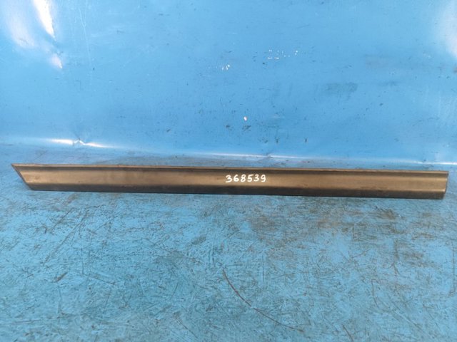 Накладка передней двери 808773KA0A NISSAN