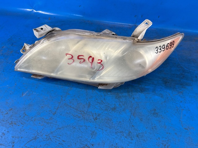 Вставка фары левой 8117033661 TOYOTA
