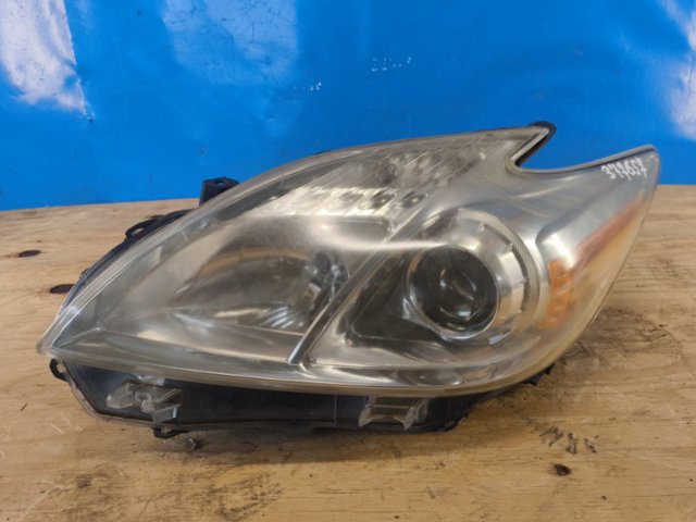 Блок фара левая 8117047211 TOYOTA