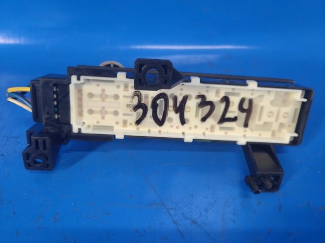 84922AE010 TOYOTA Блок кнопок механизма регулировки сиденья левый купить в Чернигов