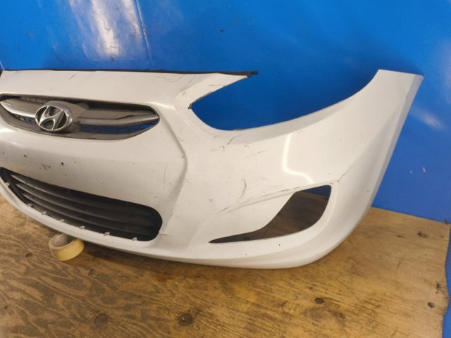HYUNDAI 865111R010 Передний бампер в наличии Житомир