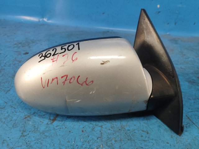 Правое боковое зеркало 876201E040 HYUNDAI