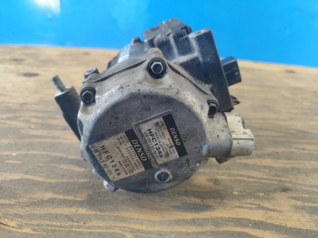 TOYOTA 8837048021 Компрессор кондиционера в наличии Харьков