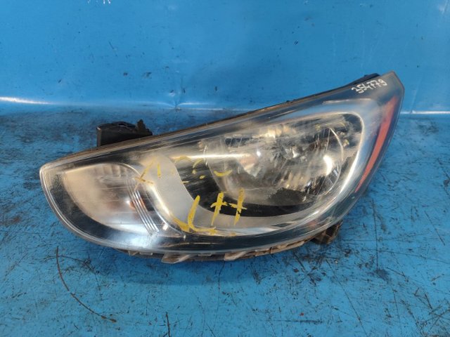 Фара основная левая 921011R010 HYUNDAI