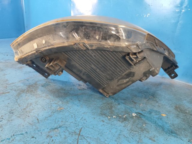 HYUNDAI 92101B2270 Левая фара в наличии Николаев