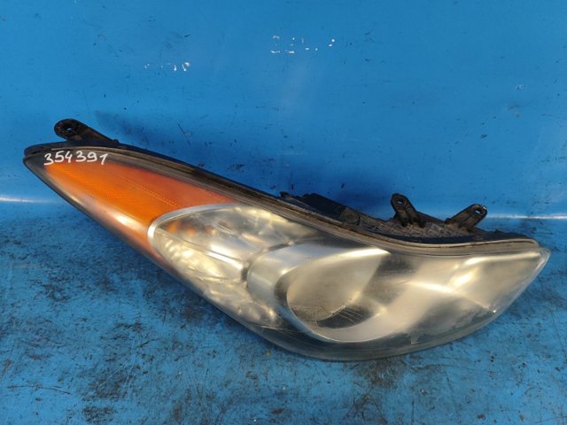 HYUNDAI 921023Y000 Фара правая в наличии Днепр