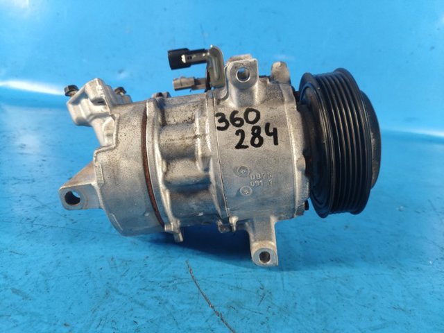 Компрессор системы кондиционирования 926006RA0B NISSAN