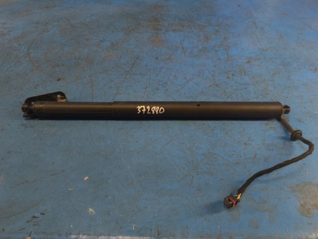 Амортизатор двери багажника 95B827851G VAG