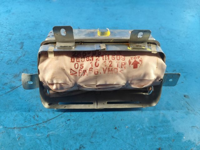 Подушка безопасности (AIRBAG) пассажирская 98271XA00A SUBARU