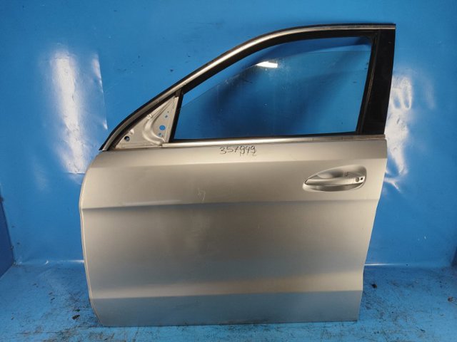 Двери кабины A1667200105 MERCEDES
