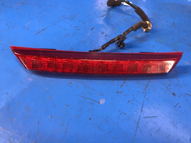 Стоп-сигнал задний дополнительный Мазда 3